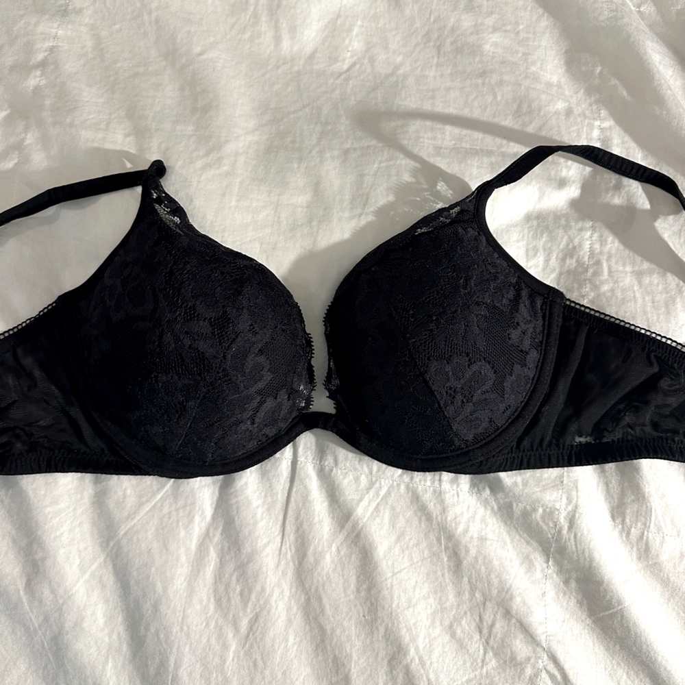 La Perla Black Padded Bra - Never Worn - 32D